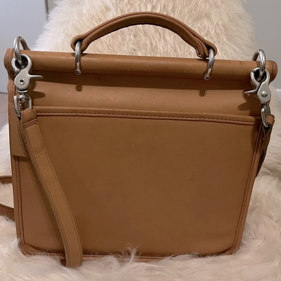 Vintage Coach Willis Crossbody Bag Camel Nickel 9927 - Picture 2 of 10